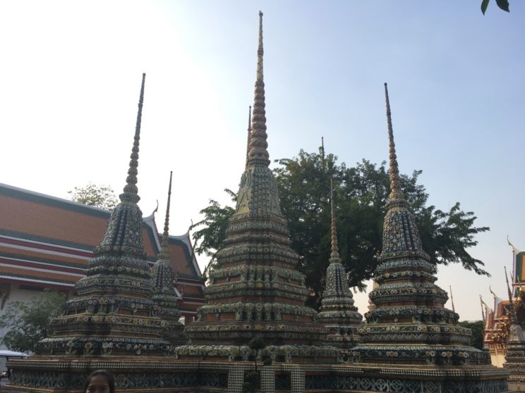The smaller chedis at Wat Pho. The base of these structures usually contains the ashes of the royal family. 
